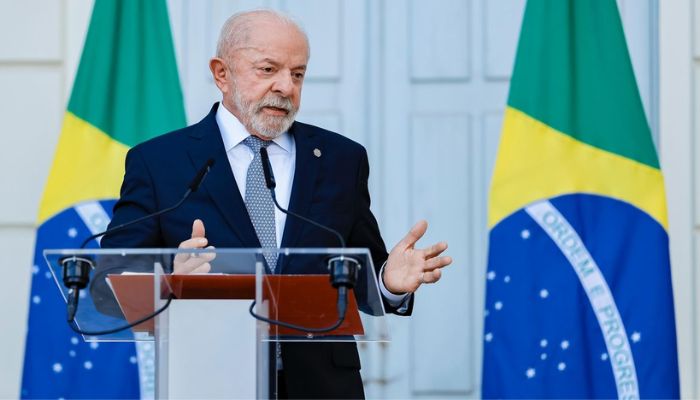 "Não se meta nas eleições no Brasil", diz Lula a Trump